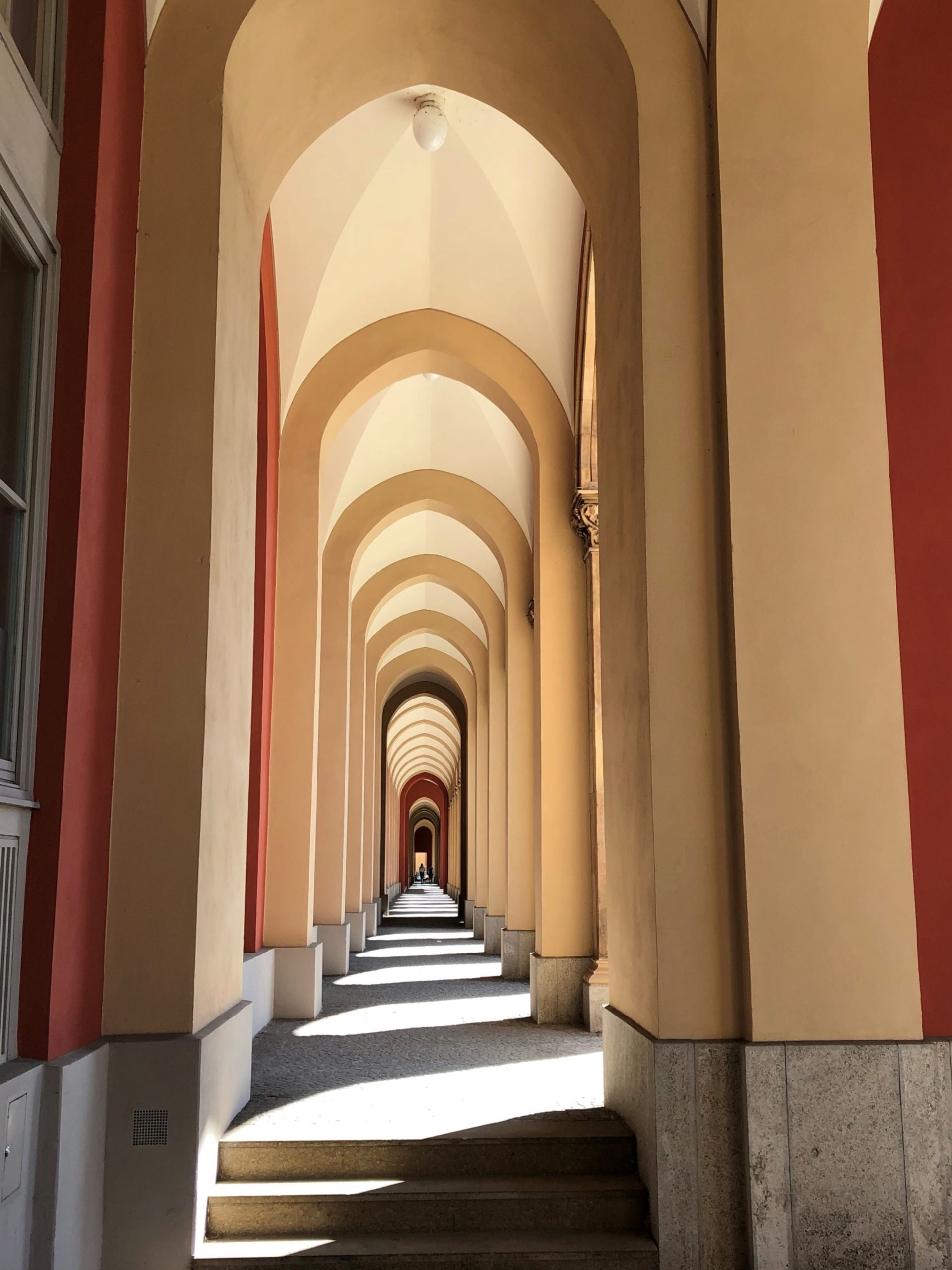 Arkaden Regierung von OBB